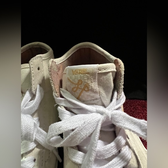 Vans Lizzie’s Shoes - Picture 6 of 11